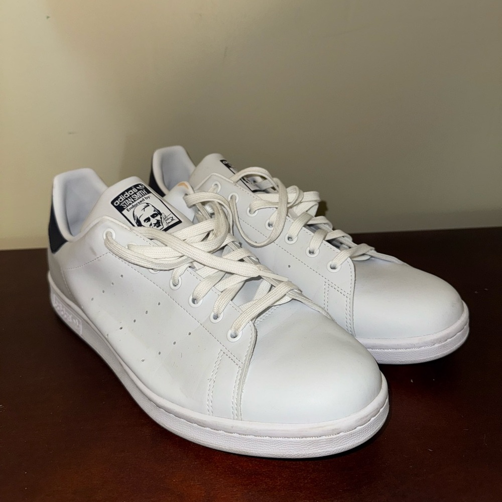 Adidas Men's White and Black Sneakers